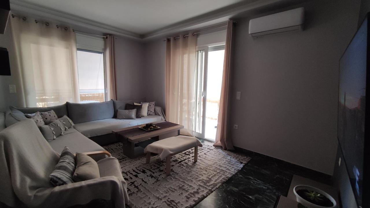 Two Bedroom Apartment In Афины Экстерьер фото